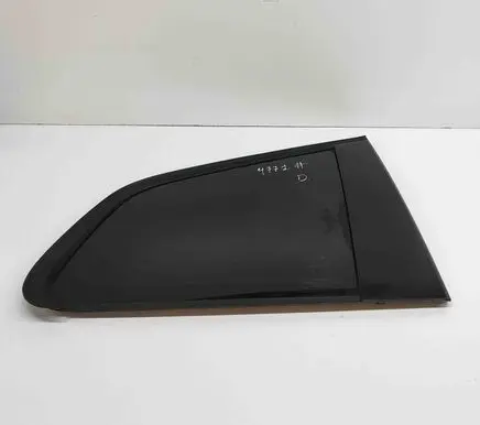 BMW X3 E83 Rear side window 3413912