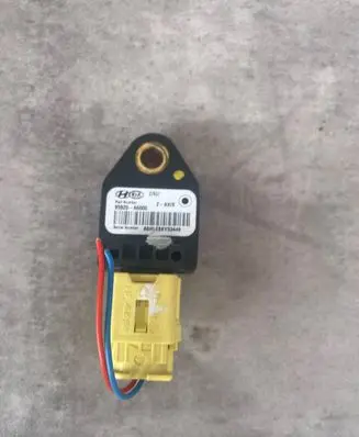 KIA Ceed Airbag deployment crash/impact sensor 95920A6000