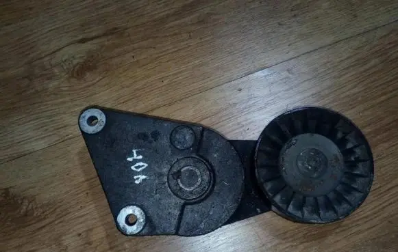 Peugeot 406 Generator/alternator belt tensioner 9626365280