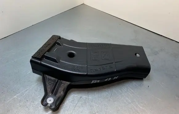 Subaru Forester SK Cabin air duct channel 45820SJ030
