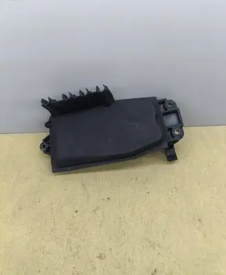 Vacuum air tank