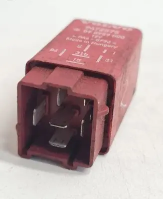 Volvo S70 V70 V70 XC Other relay 9472575 898959000
