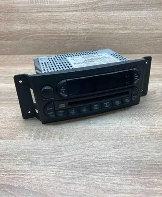 Chrysler Pacifica Radio/CD/DVD/GPS head unit P05082764AF