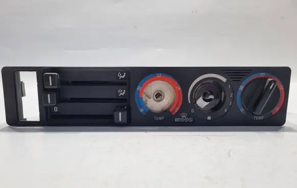 BMW 5 E34 Climate control unit E346411 8351114 865280