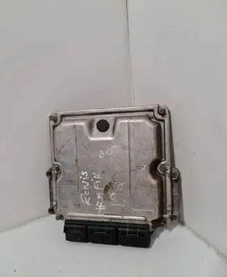 Renault Trafic II (X83) Engine control unit/module 8200118526 0281010632 28SA5609