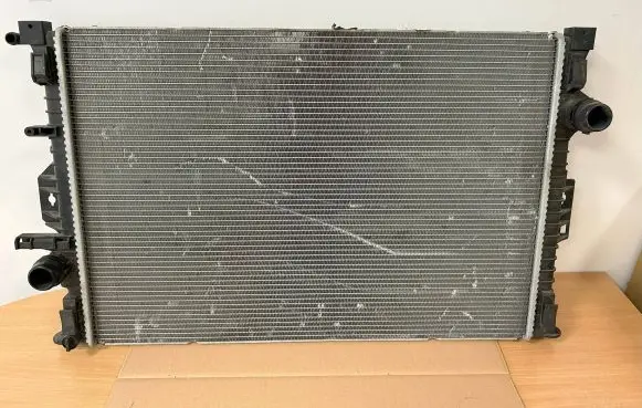 Ford S-MAX Coolant radiator 6G918005DD