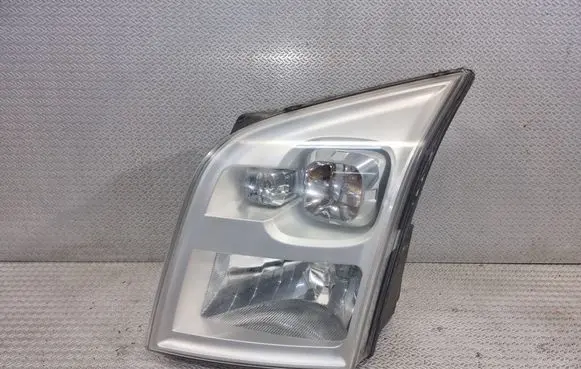 Ford Transit Headlight/headlamp 6C1113W030DF