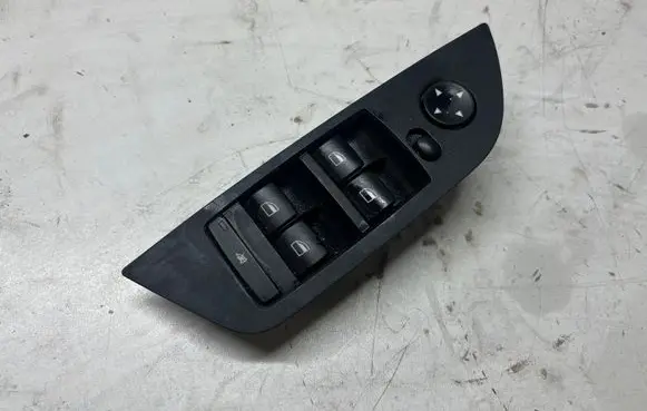 BMW X1 E84 Electric window control switch 9216046 10W41K704
