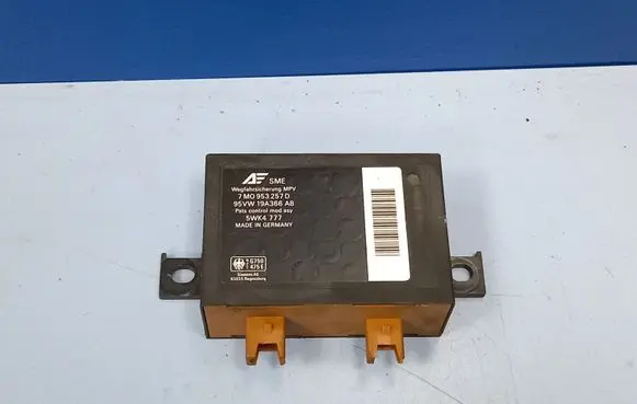 Ford Galaxy Immobilizer control unit/module 7M0953257D