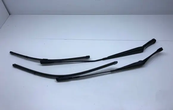 Audi Q5 SQ5 Front wiper blade arm 8R1955408B 8R1955407B
