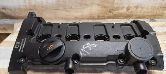 Volkswagen PASSAT B6 Rocker cam cover 06D103483E