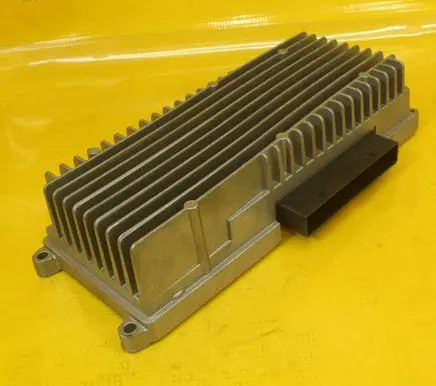 Audi A4 S4 B8 8K Sound amplifier 8R0035223H