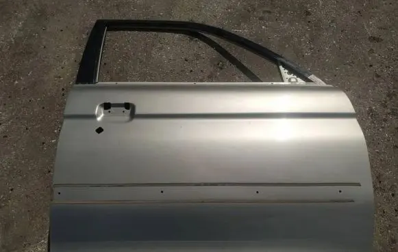 Mitsubishi Pajero Sport I Front door pilkos