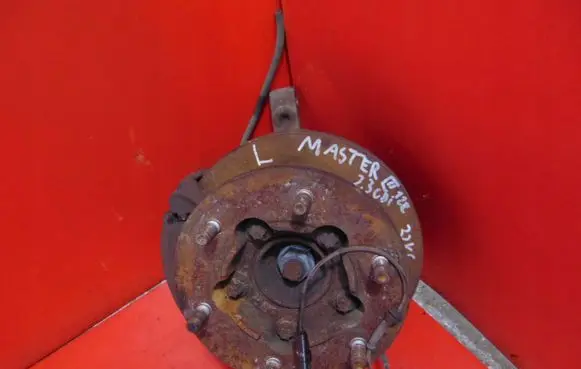 Renault Master III Front wheel hub spindle knuckle