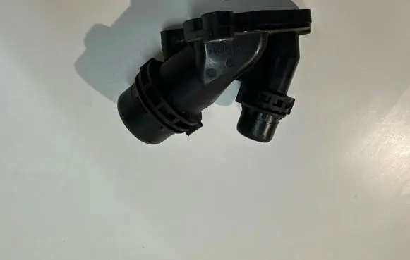 BMW 5 F10 F11 Electric car engine cooling hoses/pipes 