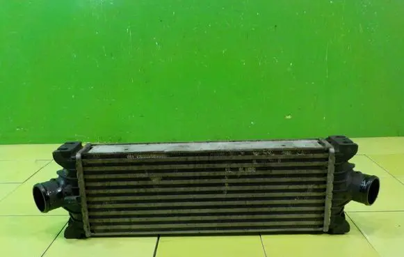 Ford Transit Intercooler radiator 17AB193