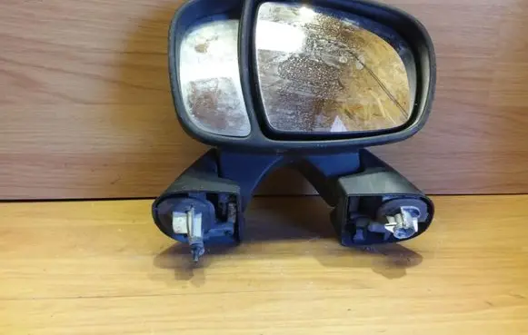 Opel Vivaro Manual wing mirror E2010022