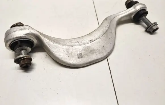 BMW X5 G05 Rear control arm 6878021