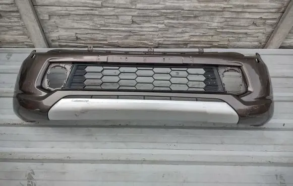 Mitsubishi L200 Front bumper 6400F763