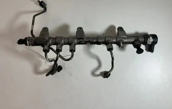 KIA Sportage Fuel main line pipe 314002F600