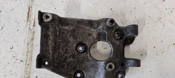 Peugeot 3008 I A/C compressor mount bracket 9646719580