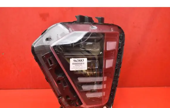 Hyundai Kona I Headlight/headlamp 92101BE100