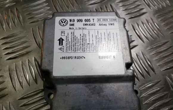 Volkswagen Golf V Airbag control unit/module 1K0909605T