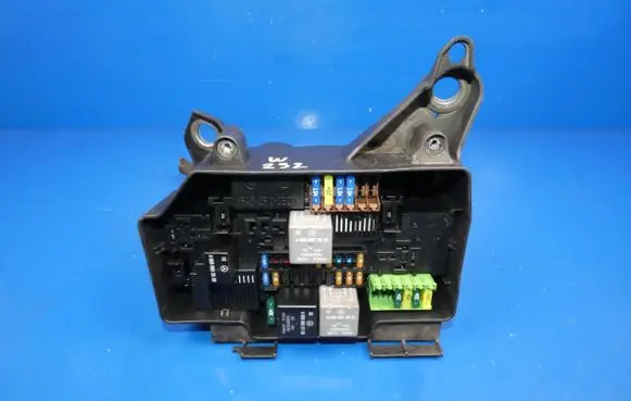 Mercedes-Benz GLC X253 C253 Fuse box set 