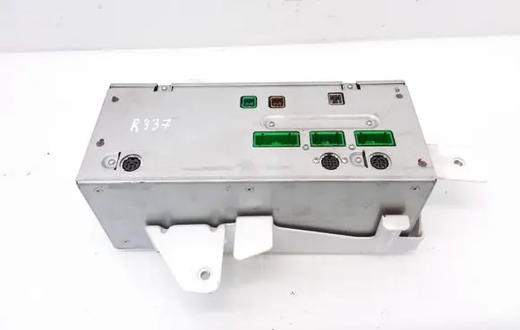 Volvo V70 GPS navigation control unit/module 8633488