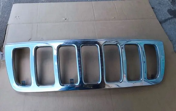 Jeep Grand Cherokee (WJ) Front grill 55155921AC