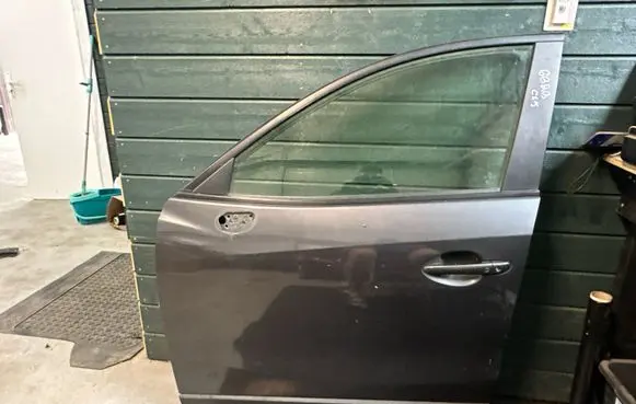 Mazda CX-5 Front door