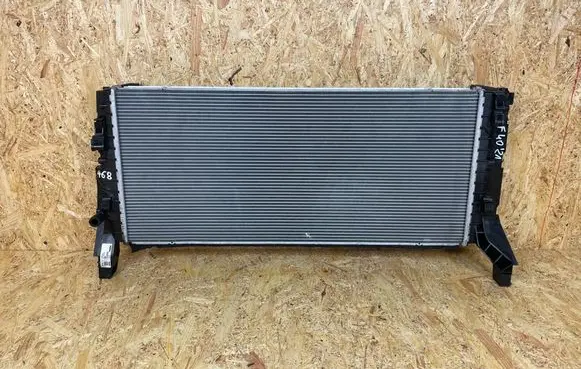 BMW X1 F48 F49 Coolant radiator 8586324