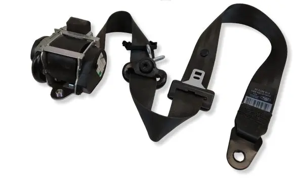 Ford Mondeo MK IV Front seatbelt 606639200 22025