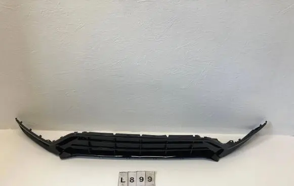 Volvo XC90 Front bumper lip 32345457