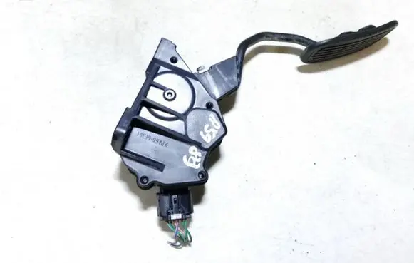 Lexus IS 220D-250-350 Accelerator throttle pedal 7811053010 78110-53010