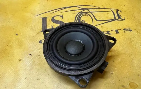 Volvo XC90 Front door speaker 31350427
