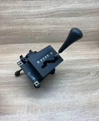 Mercedes-Benz 190 W201 Gear shifter/selector 2012670905