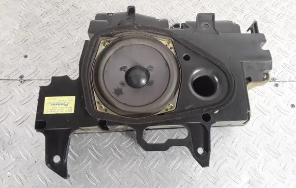 Toyota Land Cruiser (J120) Rear door speaker 8615060110