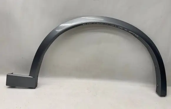 BMW X3 F25 Front arch trim 8050456