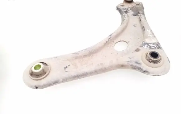 Citroen C3 Front lower control arm/wishbone