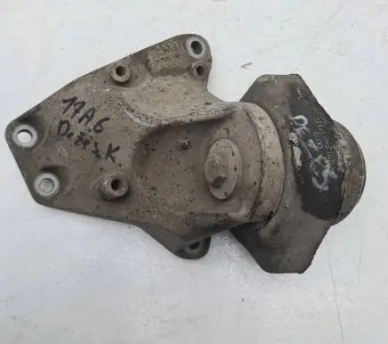 Audi A6 S6 C6 4F Engine mounting bracket 4F0399113B