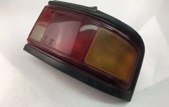 Mazda 323 Rear/tail lights