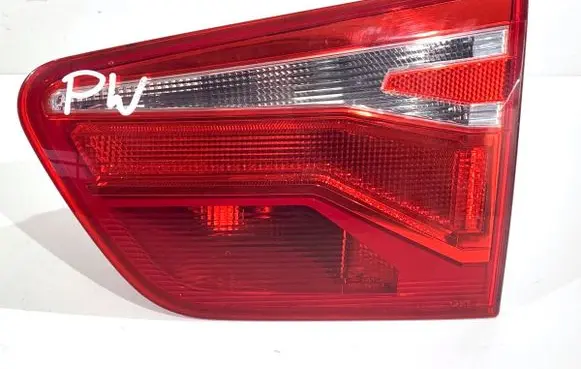 Seat Alhambra (Mk2) Rear/tail lights 7N0945094E