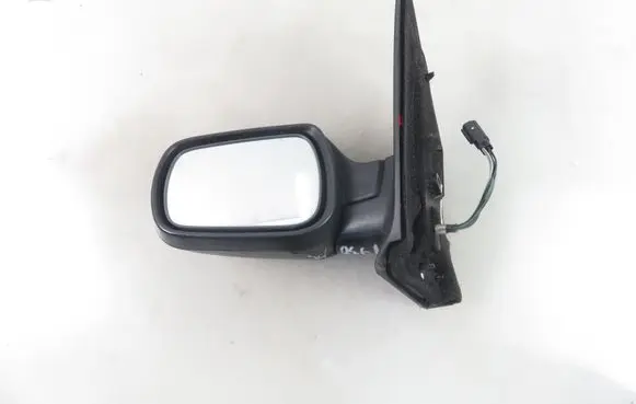 Ford Fiesta Front door electric wing mirror 