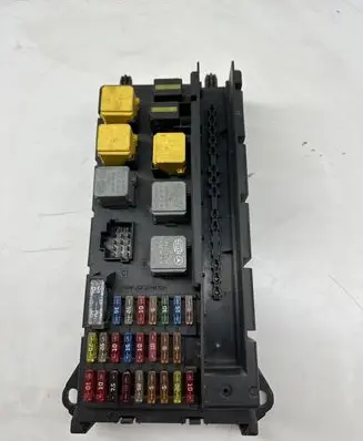 Mercedes-Benz Sprinter W906 Fuse module A9065454001