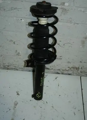 Skoda Octavia Mk2 (1Z) Front shock absorber with coil spring