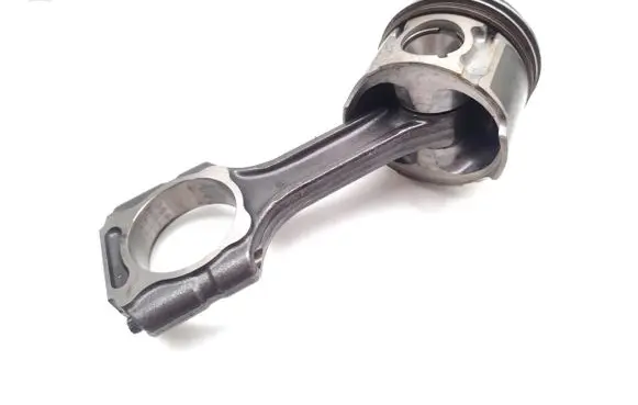 SsangYong Korando Piston with connecting rod D20DT