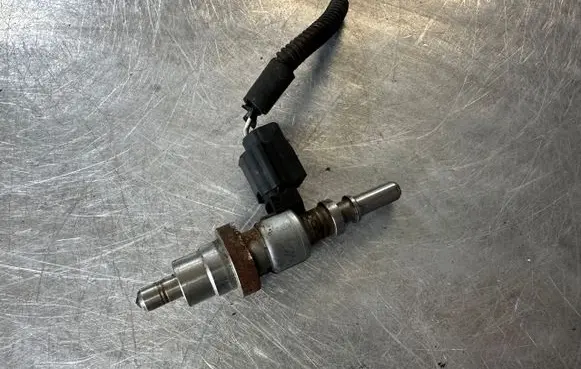 Renault Scenic IV - Grand scenic IV AdBlue injector 8200769153 H8200769153