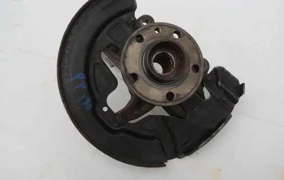 Volvo V60 Front brake disc dust cover plate 6G912C447BE