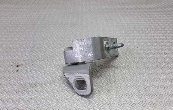 Ford Mondeo MK IV Rear door lower hinge